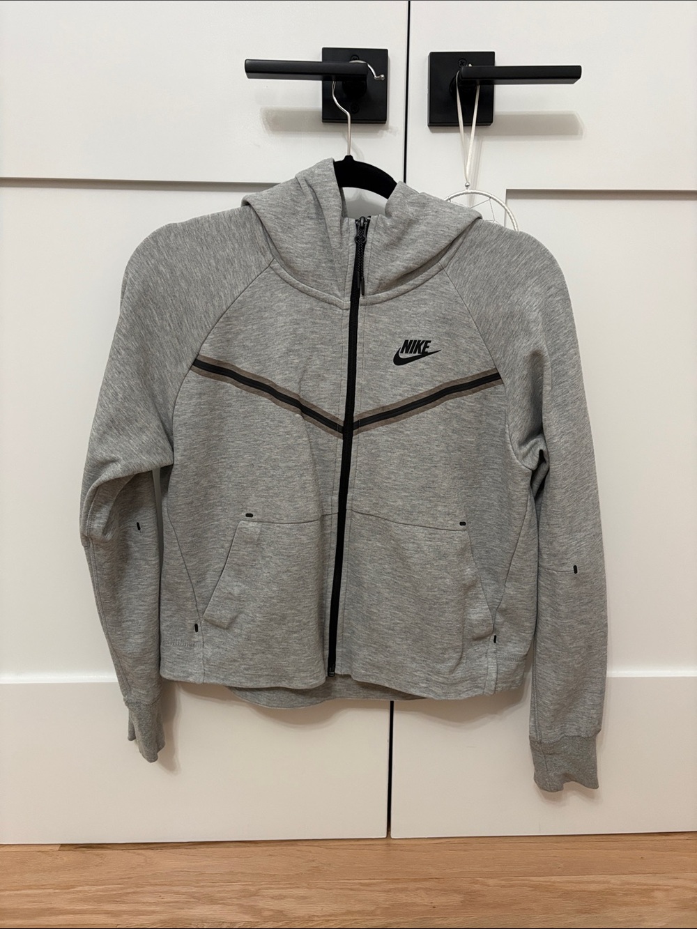 Nike Heather Gray Full-Zip Hooded Jacket with Black Logo